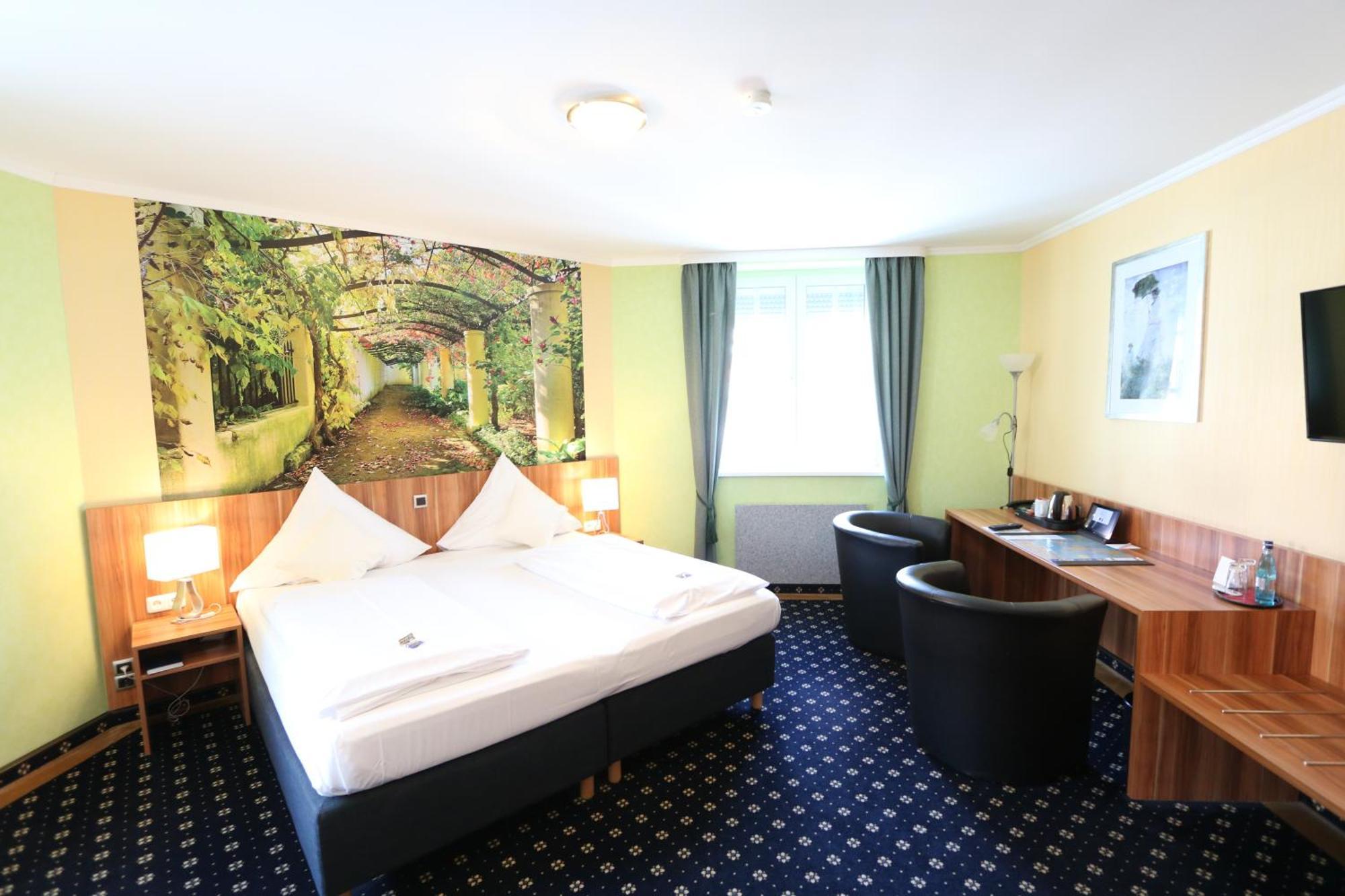 Hotel Deutscher Hof Babenhausen  Eksteriør bilde